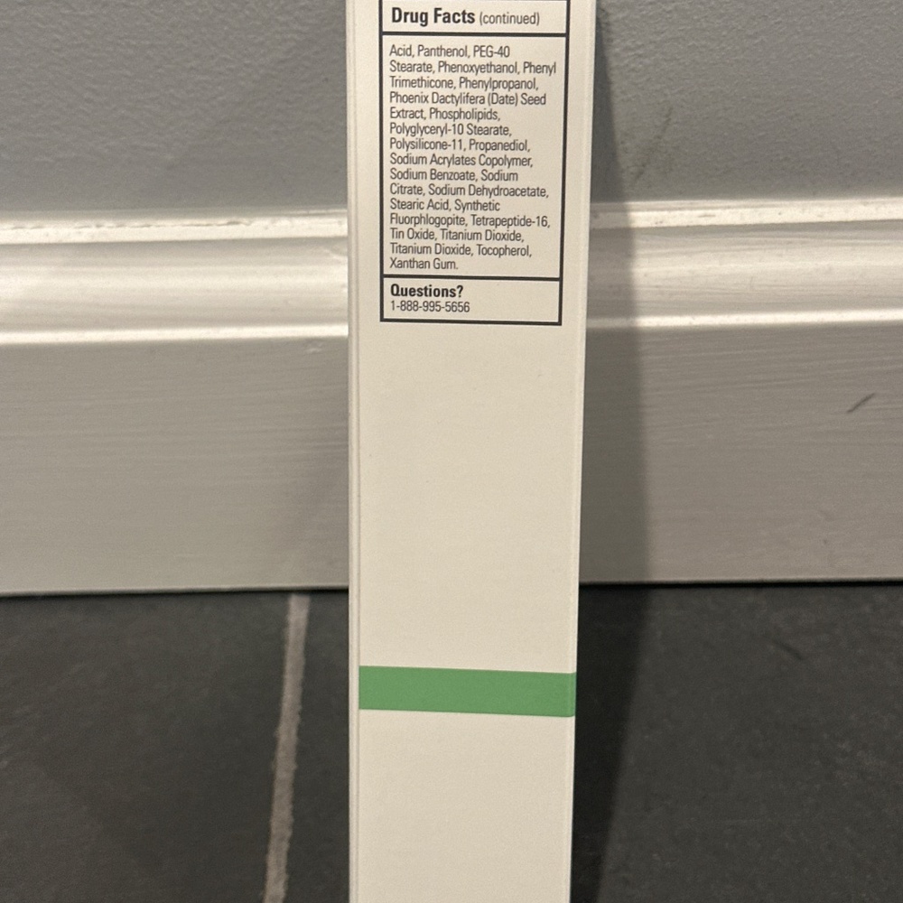 Rodan + Fields - Picture 4 of 5